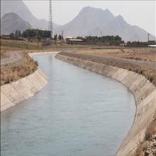 مدیریت 780 هکتار از شبکه آبیاری و زهکشی دشت عباس به تعاونی آب بران واگذار شد